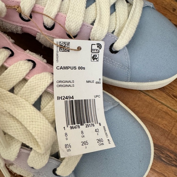 Men’s Pink and Blue Sneakers - Picture 4 of 4